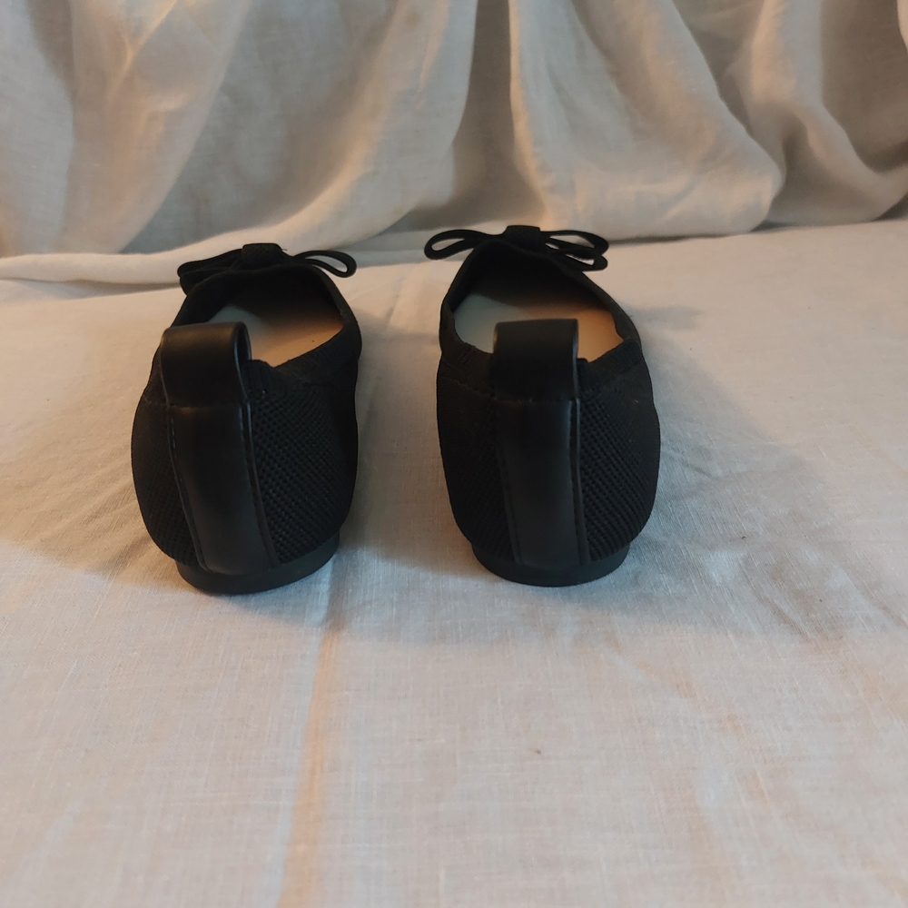 Tahari Women's Black Ballet Flats - Picture 3 of 4